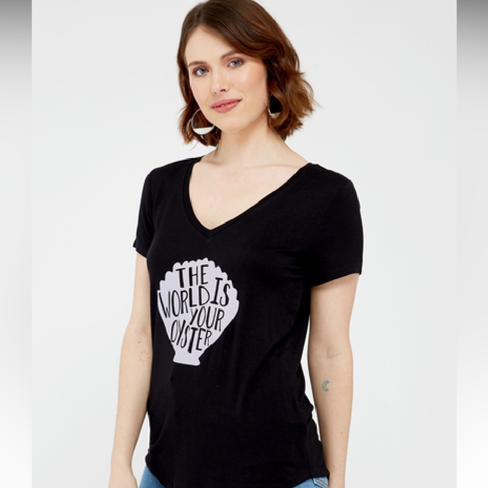 The world is your oyster tshirt